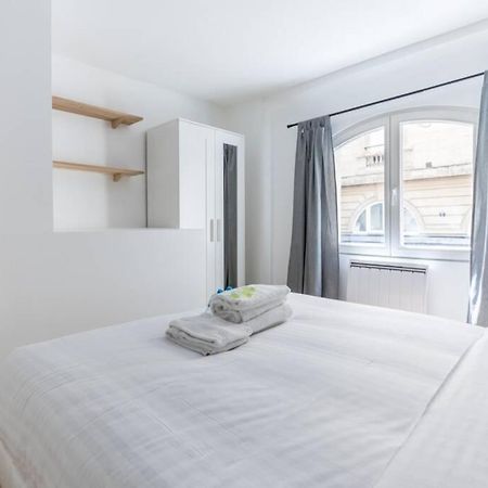 Appartement Duplex De Charme Proche De L'Opera Garnier Париж Екстериор снимка